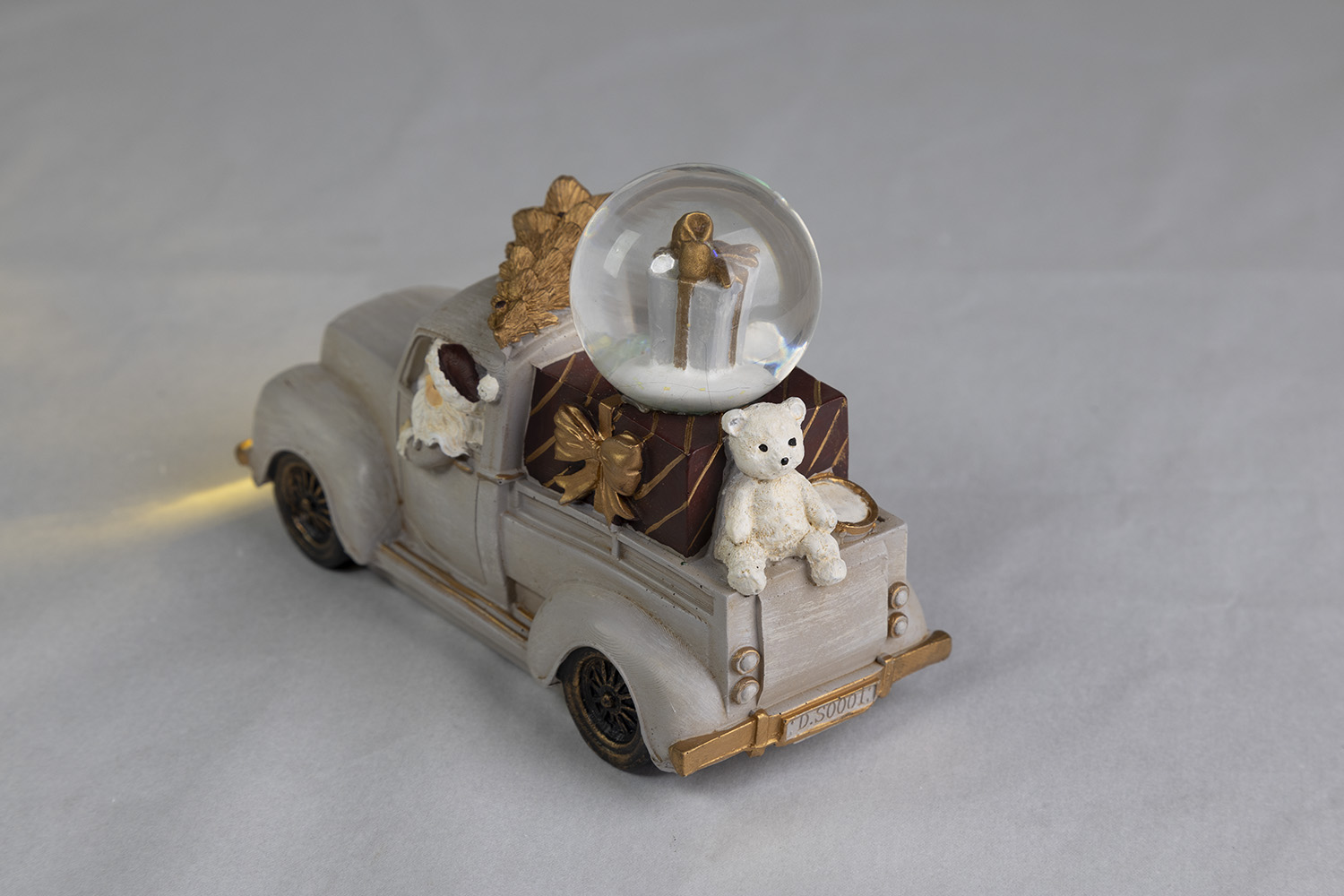 �J���[�I�u�i�`�������t�B�M���A�i�T���^�J�[�S�j