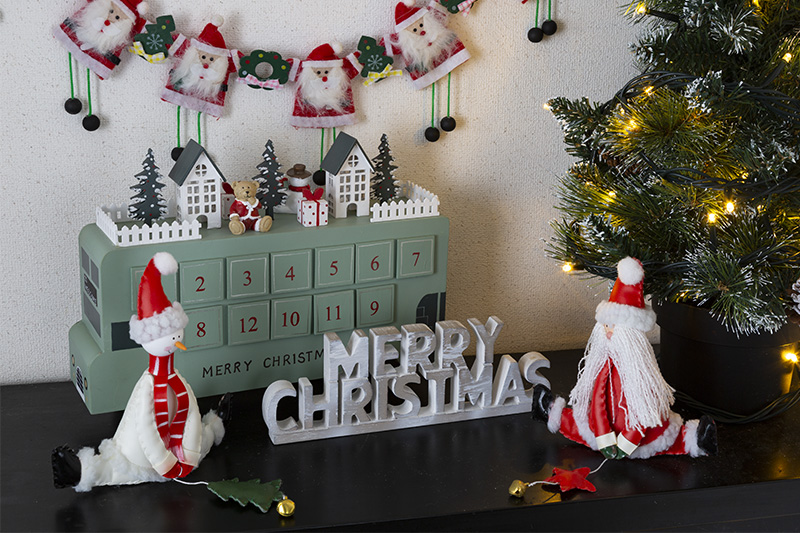 ���U�[�h�[���i�T���^�X�m�[�}���Z�b�g�j