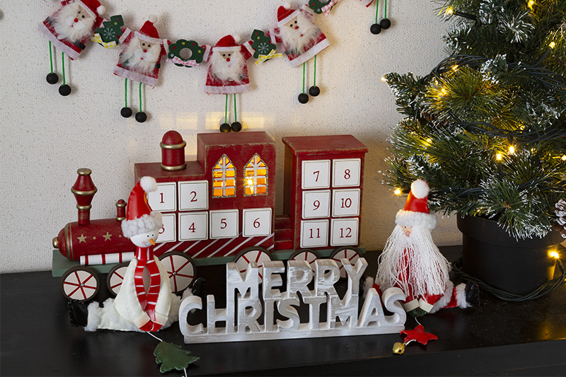 ���U�[�h�[���i�T���^�X�m�[�}���Z�b�g�j