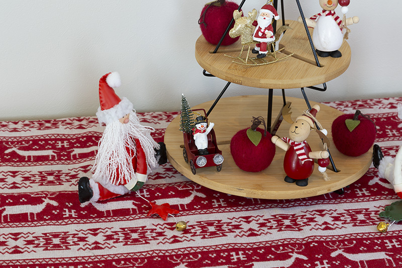 ���U�[�h�[���i�T���^�X�m�[�}���Z�b�g�j