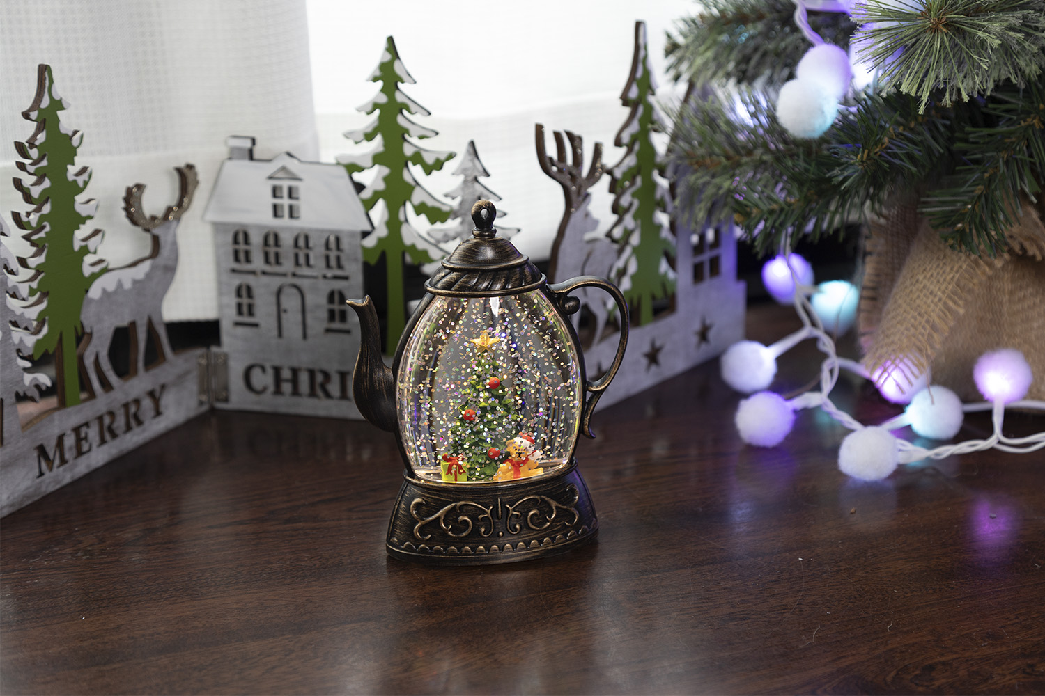 �X�m�[�C���O���C�g�X�^���h�i�|�b�g�t�H�����j