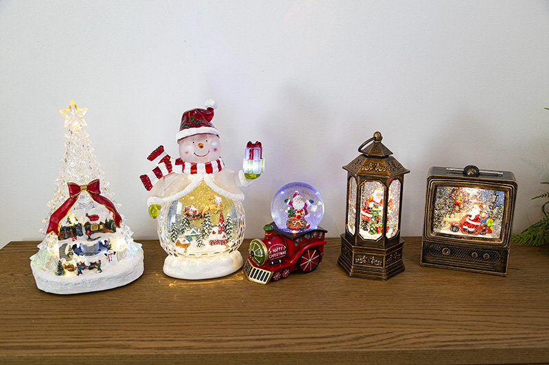 �X�m�[�C���O�~���[�W�J���X�^���h�i�����^���j