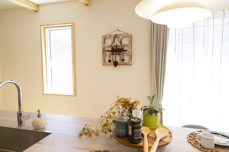 �E�b�f�B���[�X�E�B���h�E�i�l�j