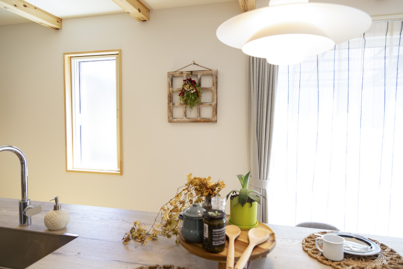 �E�b�f�B���[�X�E�B���h�E�i�l�j