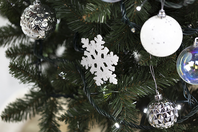 �N���X�}�X�I�[�i�����g�Z�b�g�i�V���C�j���O�L���[�g�E�z���C�g�j